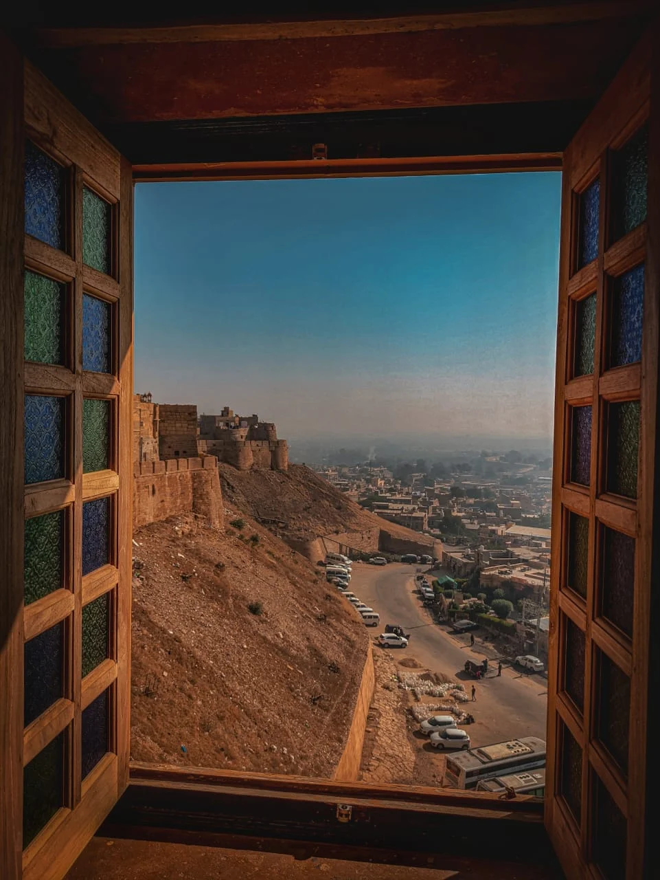 An open window over the Golden City — supplied stay collection